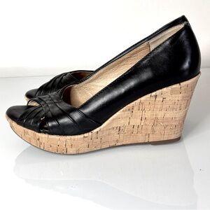Sofft Black Leather Cork Wedge 7 Olwen Peep Toe